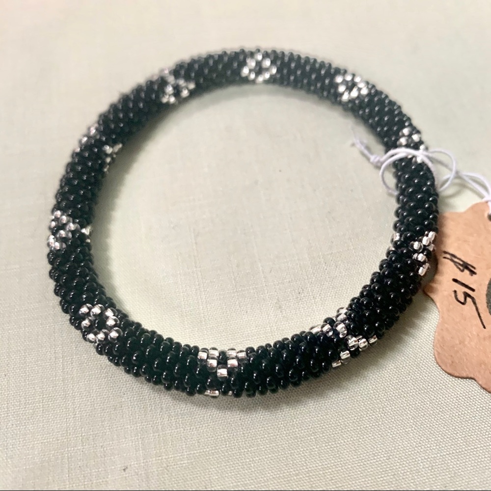 Crochet Beaded Bracelet! NWT! Size S